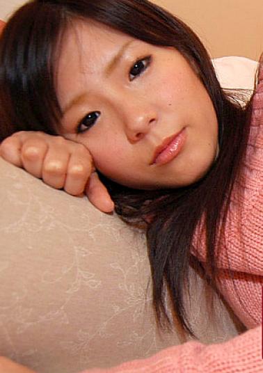 King Summit Enterprises C0930-KI230423 Yuiko Matsui 26 years old Yuiko Matsui 26 years old